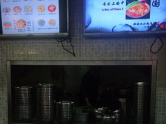 -红鼻子桂林米粉(金唐新光界店)