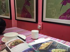 -香巴拉云南餐厅(华莱坞店)