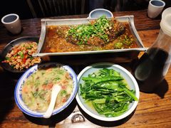 -树厨贵州菜(大十字店)