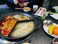 -渝里重庆火锅(航天城店)