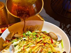 -何师烧烤·香辣蟹·川菜·30年老品牌(太古里旗舰店)