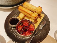 -斯普汇生蚝牛排馆(中骏世界城店)