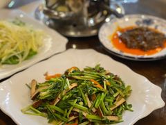 -缘来聚·徽菜名店(黄山宏村店)
