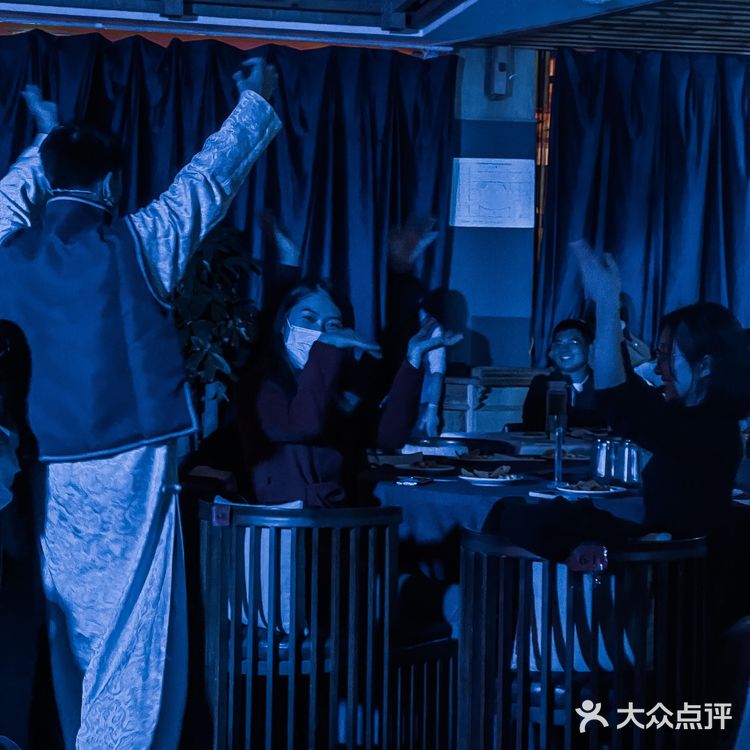 锦鲤体质看话剧中2000❗️每个人都是演员开心麻花沉浸式晚宴🔥