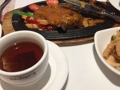 -爱丽丝牛排西餐厅(光谷步行街店)