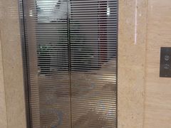 -蓬客精品酒店(南山海岸城购物中心店)