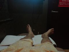 -鸿喜足健康足道采耳艾灸(南纬路店)