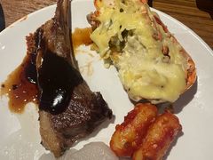 -东方明珠·空中旋转餐厅