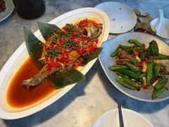 -雀蓝川菜(奥体广场店)