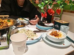 小茴香拌煎饼-奔跑吧陕菜·盛世长安(民乐园万达店)