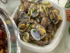 -凤凰路何眼镜香辣蟹(花果园店)