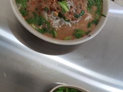 -老唐米线热干面(光明路店)