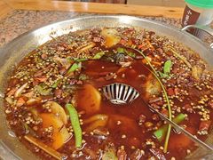 -小饕荟雅安贡椒鱼鲜馆(广福桥店)