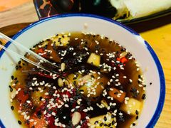 -野山舂·贵州现舂酸汤火锅(鸿通城店)