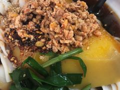 -洪记凉米线(新兴路店)