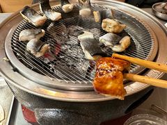 -围炉肉舍•炭烤活鳗•丹东海鲜烤肉(步行街店)