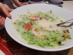 -禄鼎记·多口味酸菜鱼(凯德广场店)