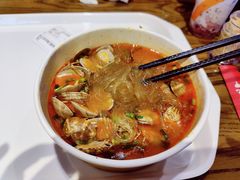 -何记花甲(海岸城旗舰店)