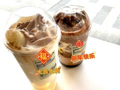 -喜茶(迪士尼小镇DP店)