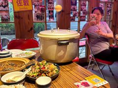-蚝堡海鲜·威海菜·海肠捞饭·烧烤·亚洲吃蚝公司(幸福门店)