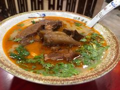 -金杨拉面王小吃面馆·牛三宝面·红烧牛肉粉