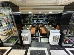 -嘎吧锅私家菜馆(新村十区店)