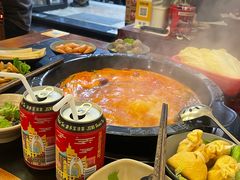 -重庆川渝肥妹火锅