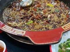 -烧哥美蛙肥肠鱼火锅·十五年社区店