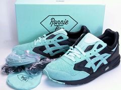 -新利香西饼店(惠友超市店)