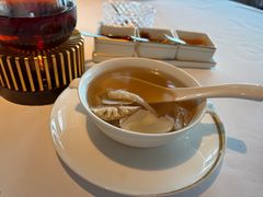 例汤-金轩中餐厅 Jin Xuan(浦东丽思卡尔顿酒店)