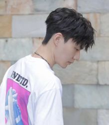 -丝语萱形象