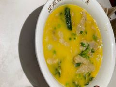 -渝是乎酸菜鱼(龙旗购物中心店)