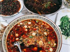 -陈胖子鱼庄(黄辣丁新津店)