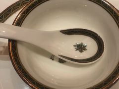 -翡翠小城·海鲜豆捞·广式点心(老佛爷店)