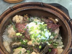 -容里煲仔饭(利丰北路店)