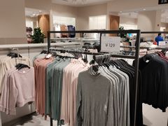 -H&M(星河城店)