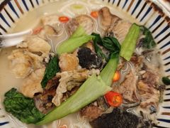 -鲜越鲜鱼粉(财富购物中心店)