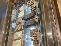 -VENCHI 闻绮(北京国贸商城店)