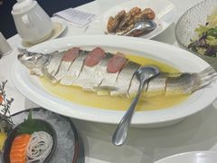 -万龙洲海鲜(大兴绿地缤纷城店)