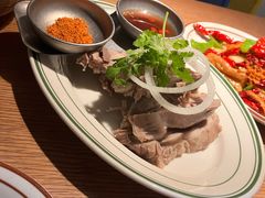 -纳鲁孜·新疆特色餐厅(上海悦荟广场店)