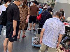 -沪陵农贸市场