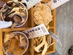 -阿婆情腊排骨火锅(金虹路店)