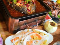 -清真·东拉黑炭火烤羊腿(世通·国际店)