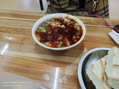 -老字号贾家肉丸糊辣汤(光明巷店)