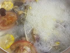 -云南印象昭通天麻火腿鸡(新疆石油花园二期店)