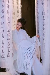 -苏州窝边小草摄影·汉服妆造跟拍(拙政园店)