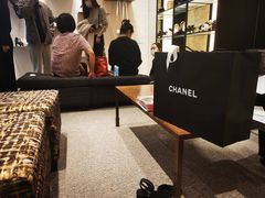 -CHANEL(恒隆广场店)