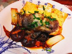 煮碟鱼头-以前的小酒馆(中山广场店)