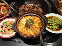 -挂旗柴锅鸡(蚌山区嘉年华店)