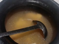 -八府香鸭·啫啫煲(华山路店)